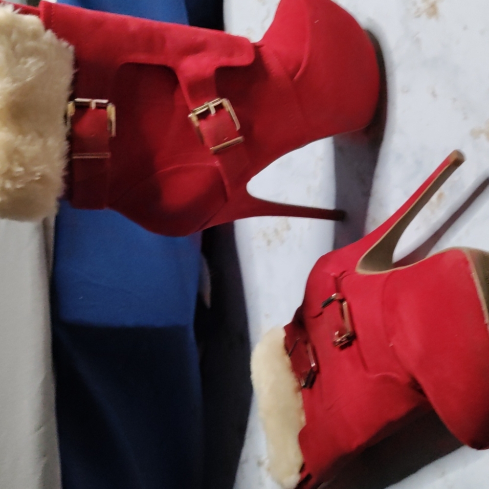 Red Boots - Picture 2 of 3